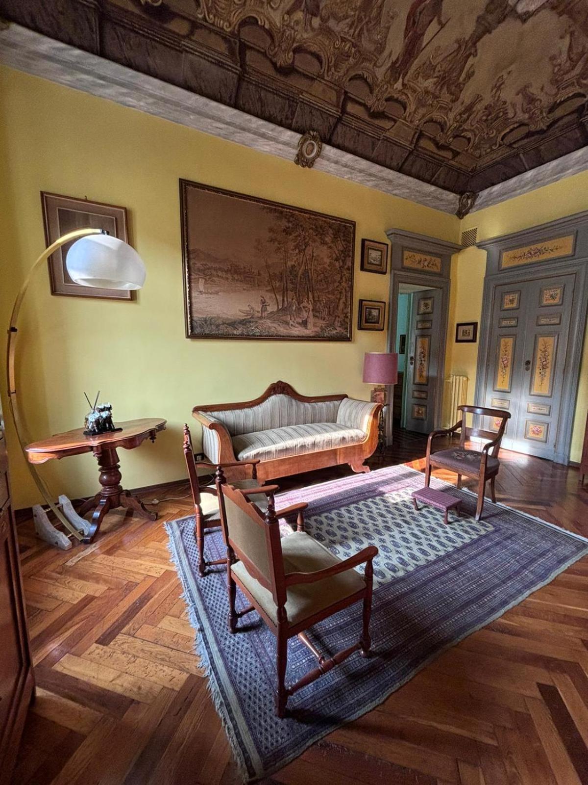 Splendido Appartamento XVIII Secolo トリノ エクステリア 写真